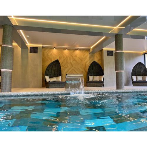 Oasis Resort & Spa