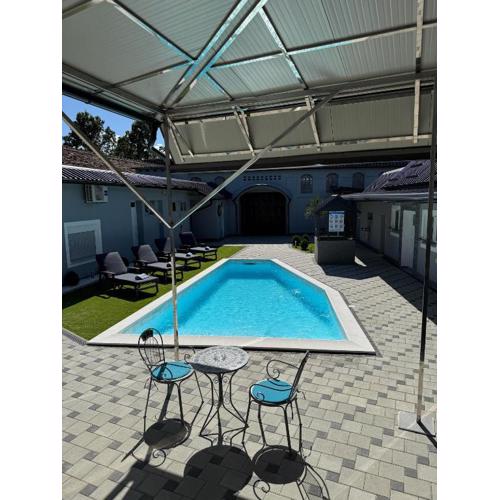 Oaza Mira Laze - Luxury Private Villa with Pool, Football Field
