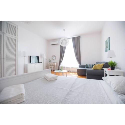 Oberiter Apartments - Center of Zagreb, Fast WiFi, AC, Kitchen, Parking