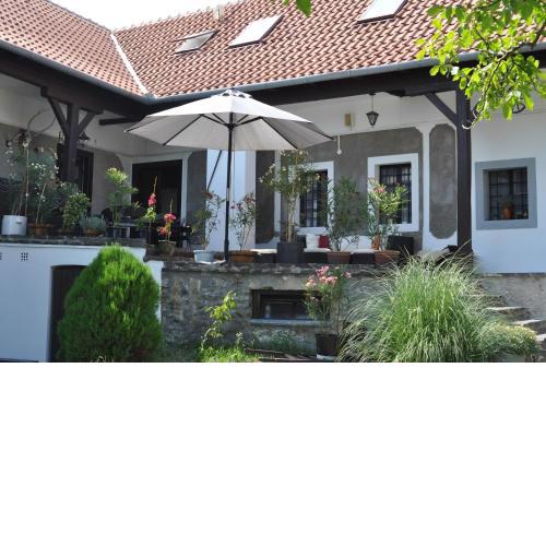 Óbester Panzió
