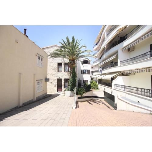 Obradovic beach apartment
