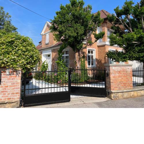 Oggau Cottage