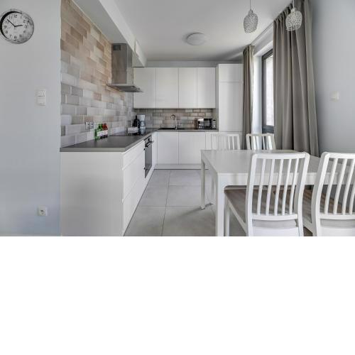 Okrzei Residence by Grand Apartments
