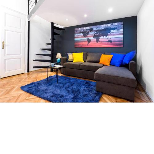 Oktober 6 Apartment