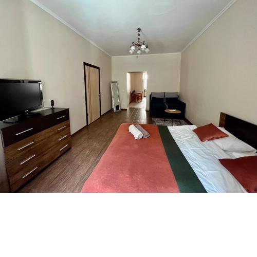 Old City Apartment with parking