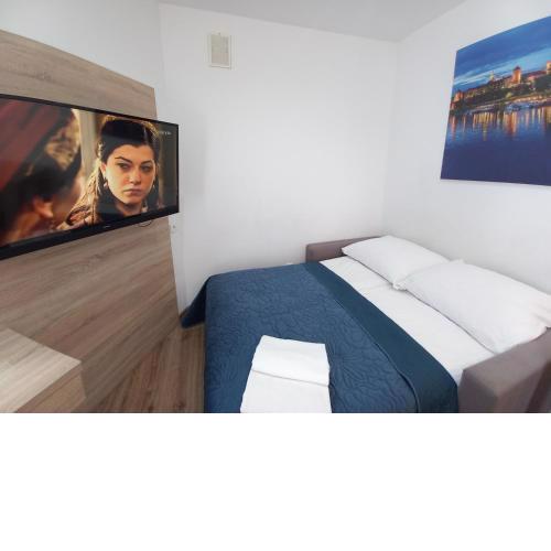 Old Town Apartmens - B33