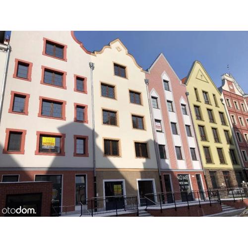 Old Town Apartment 1B