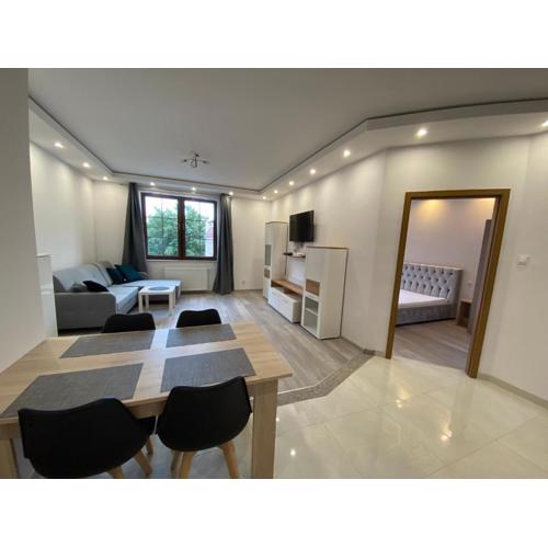 Old Town Apartment 1E