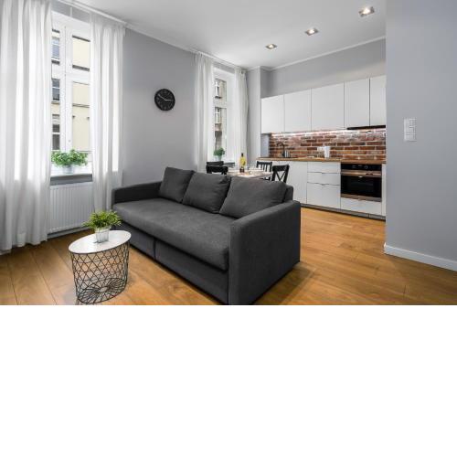 Old Town Apartment Garbary by Noclegi Renters
