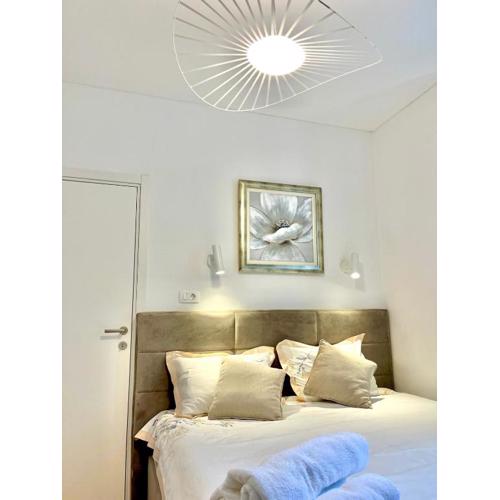 Old Town Bolero Luxury Apartment