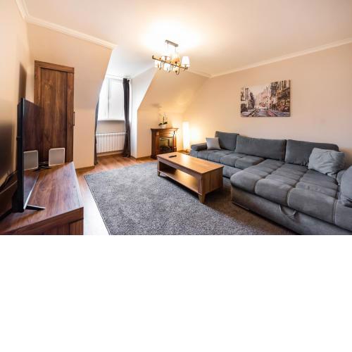 Old Town Market Place Penthouse