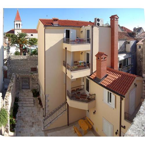 Old town studio apartments