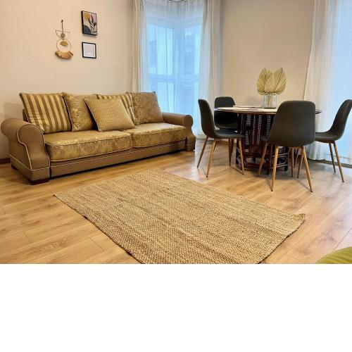 Oldtown Retro Apartment by Marina with balcony for 6 people