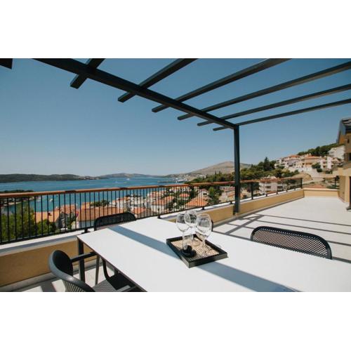 Oleander Urban Suites, high-speed internet, beach at 250, PET friendly