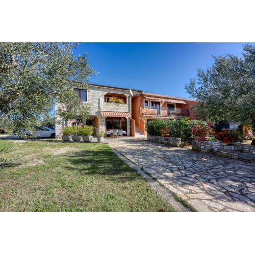 Olive Garden Apartments