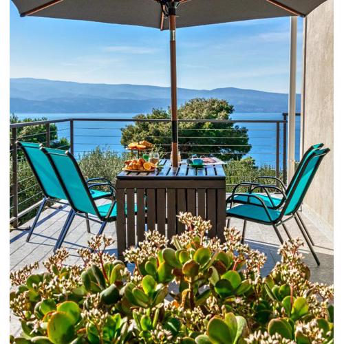 Olive Seaview Oasis
