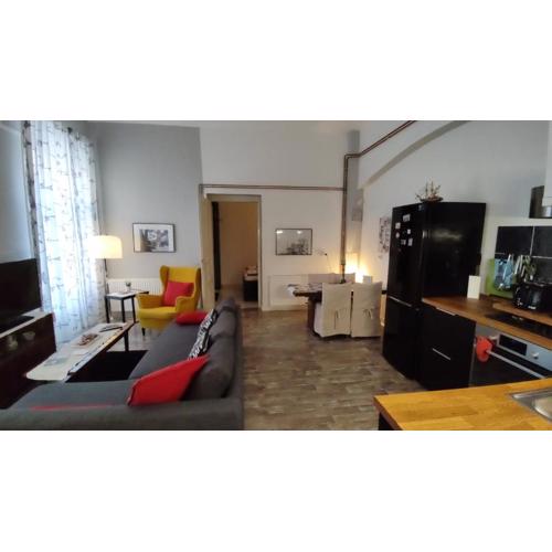 Olive Tree City Apartment