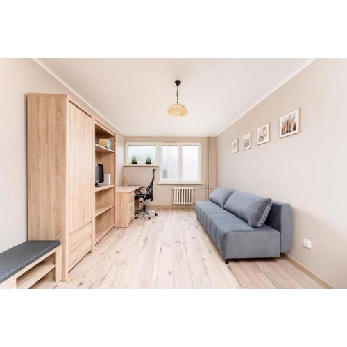 Olsza Quiet Retreat Apartment by BookingHost