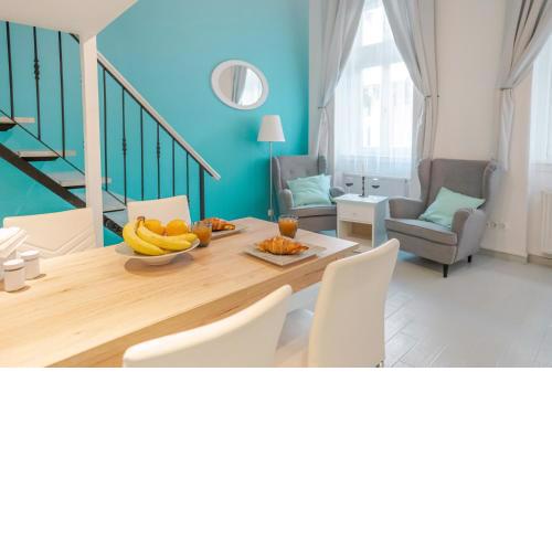 Ombre Apartment with parking option
