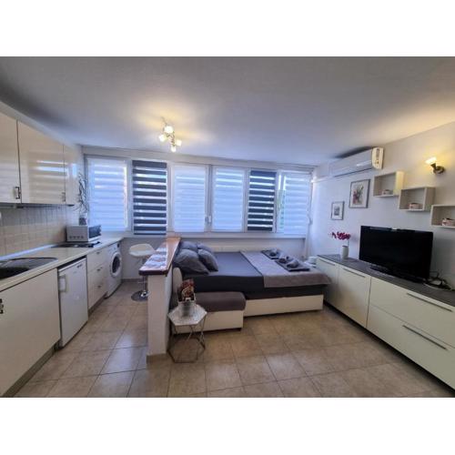 Omiš centar studio apartment