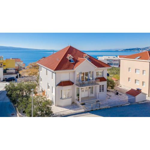OMIŠ Dream house