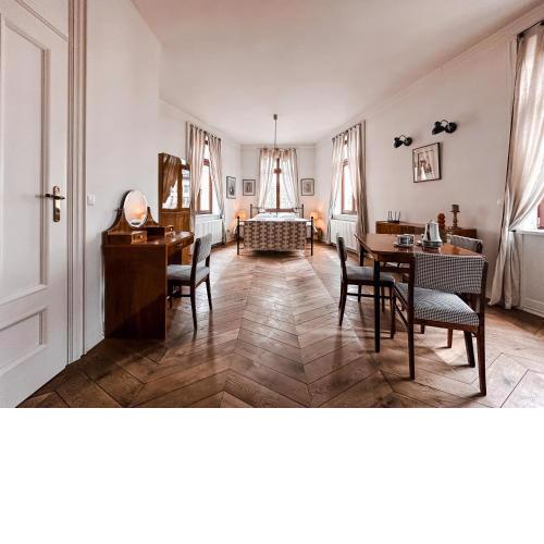Once Upon a Time in Cracow - Old Town Apartment