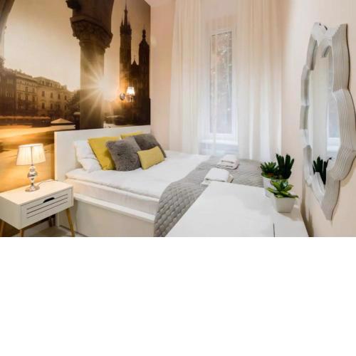 One Bedroom Apartment - Dluga 30 street
