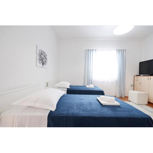 One bedroom apartment Dragica
