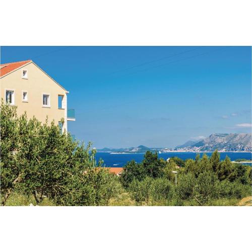 One-Bedroom Apartment In Cavtat