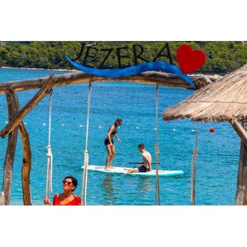 One bedroom apartment near beach in Jezera