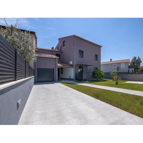 One bedroom apartment with terrace