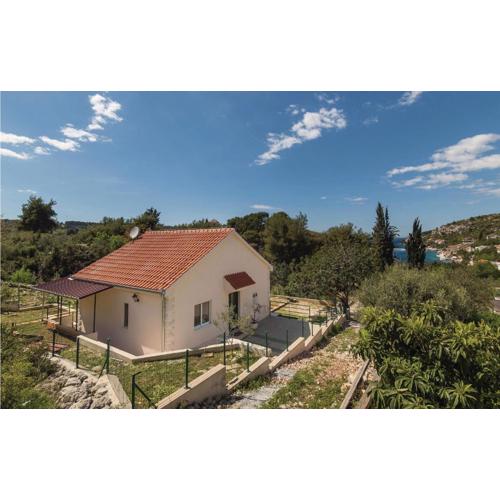 One-Bedroom Holiday Home In Drvenik Veli