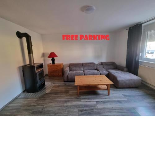 ONE Self-Check-In, Free-Parking, 3km freeway