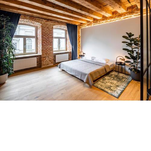 OnLviv Apartments Rynok Square 18