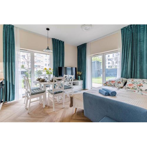 Onshore Breeze Gdynia by Aparo - Nowy Apartamentowiec, Ogród, Taras, Ekspres do Kawy, Bulwar Nadmorski, Plaża, Skwer Kościuszki