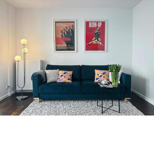 oompH Urban Oasis 1BR Escape