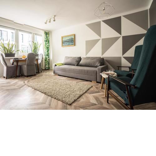 oompH Warsaw Central Apartment