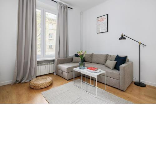 oompH Warsaw Nowy Swiat Apartment