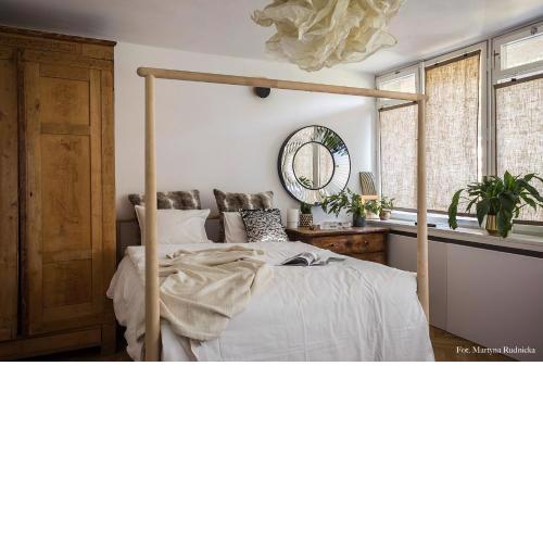 Opera Art Apartment Vintage Slow