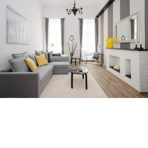 Opera Experience Apartment