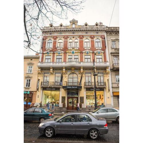 Opera Passage Hotel & Apartments