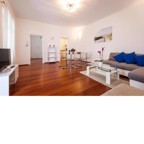 Operngasse Premium in "Your Vienna"
