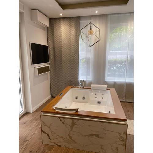 Opulence luxury spa suite - private access to beach in Opatija