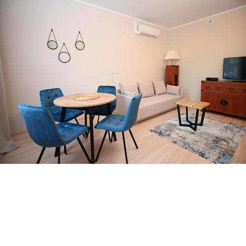 Orange by 3City Rentals