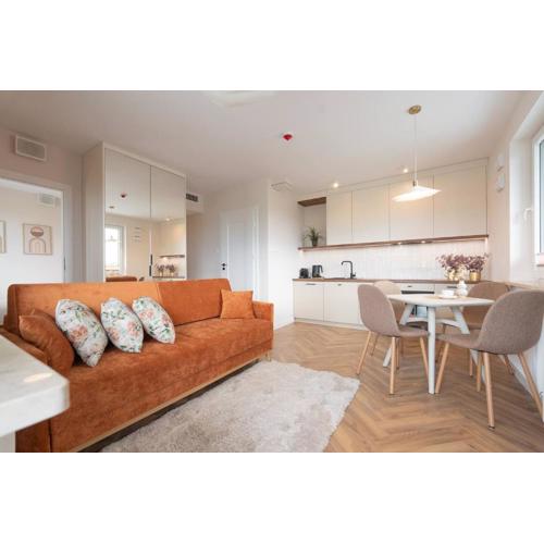 Orange Glow Apartment Terrace Ac Free Parking