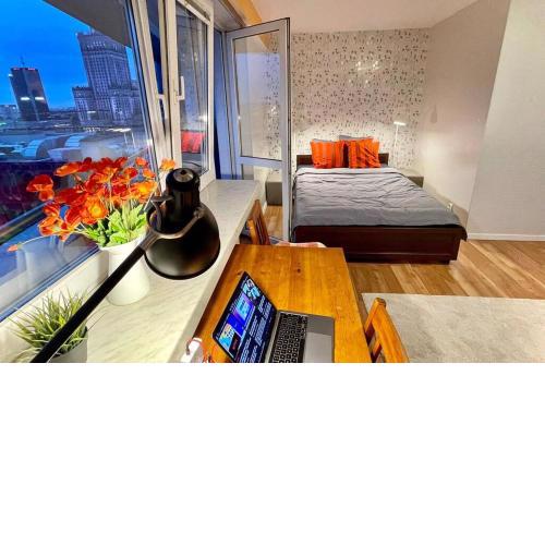 ORANGE metro fast WiFi 1Gbs big TV HBO AppleTV