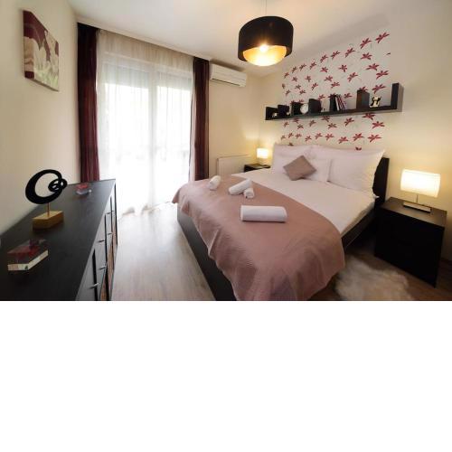OrangeHomes Garden View Friendly Home with FREE parking