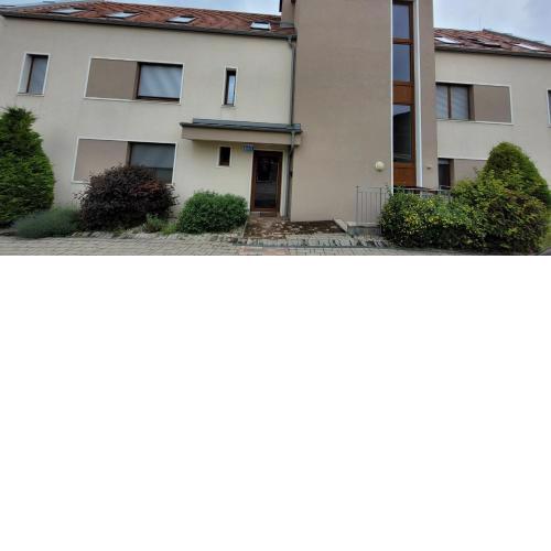 Öreghegyi Apartman