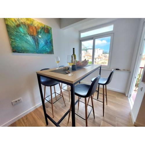 Orla Beach Apartment
