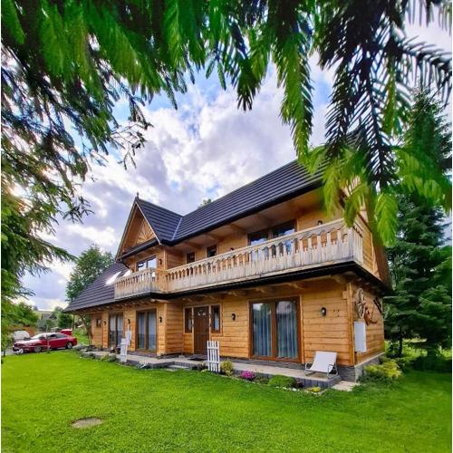 Osada Witów - Domek we wsi